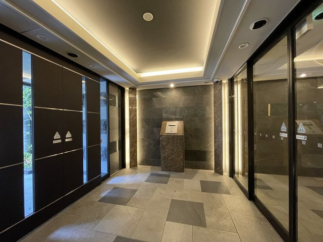 【エントランス】プレサンスTHE久屋大通レジェンド