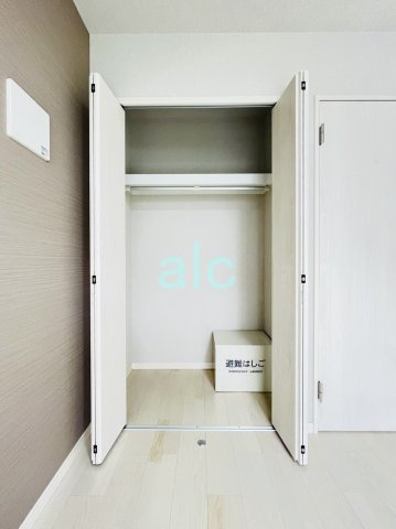 渋谷区代々木３丁目の賃貸マンションの収納