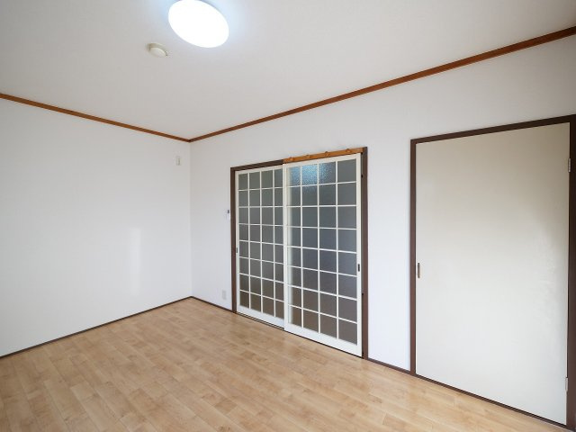 ロイヤル神田の寝室|※写真は別の部屋のものです。