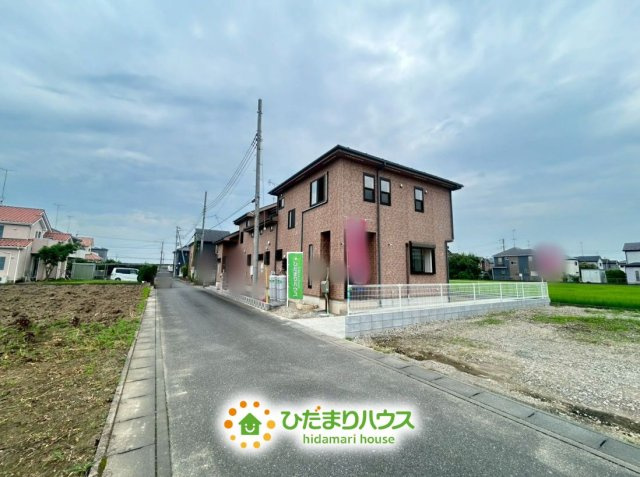加須市水深　中古一戸建ての前面道路含む現地写真