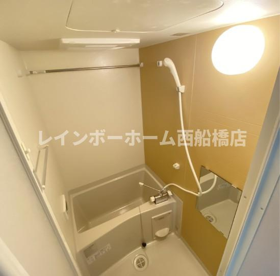 MELDIA京成大和田Ⅱの浴室
