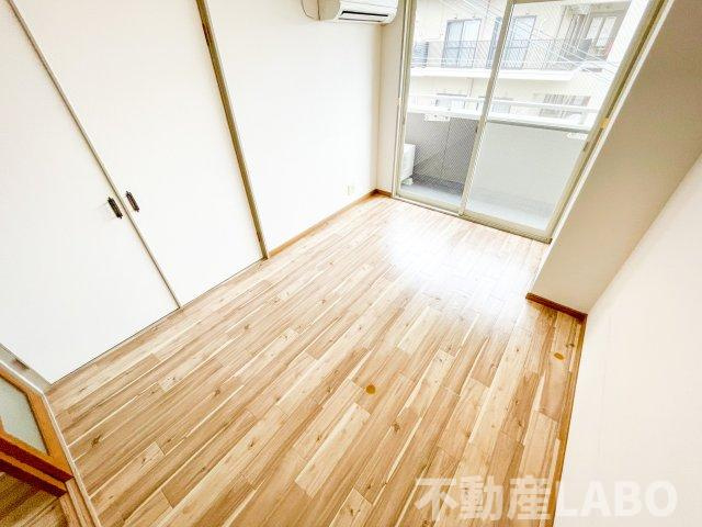 リレックス上住吉の居間・リビング