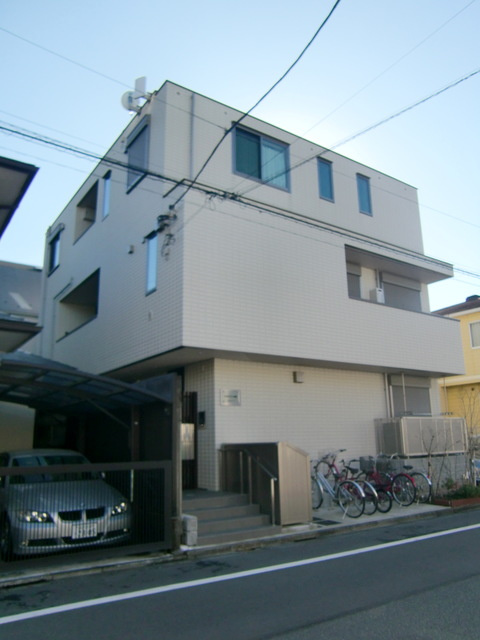 シャルム　ドミール　梅丘の外観|閑静な住宅街