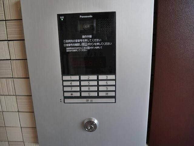 Ｑｕａｔｔｒｏ　Ｍａｉｓｏｎ　Ｍｉｙａｍａのエントランス