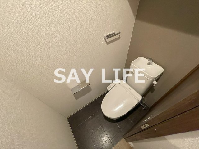 メゾンキコー今里のトイレ