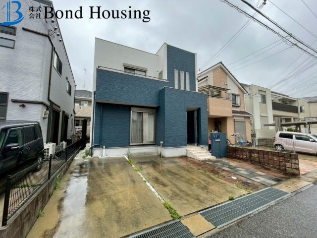 LDK22帖以上ありで開放的です　水谷1丁目　築16年の前面道路含む現地写真