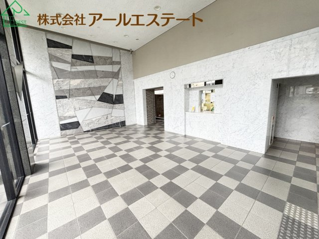 エンブレイス姫路下寺町　　JR「京口駅」徒歩6分のエントランス