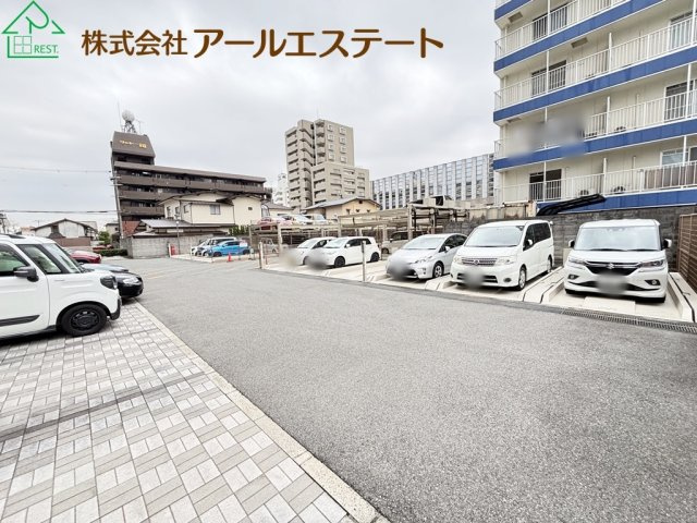 エンブレイス姫路下寺町　　JR「京口駅」徒歩6分の駐車場