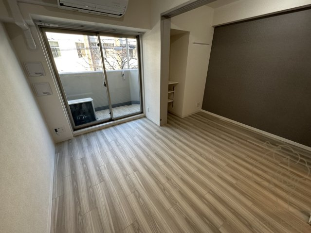 エスリードレジデンス ザ・グラン大阪ノアの居間・リビング