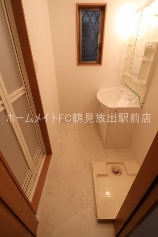 東大阪市森河内西２丁目のアパートの洗面所