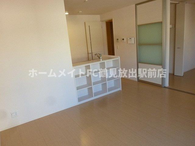 大阪市鶴見区茨田大宮４丁目のハイツの内装