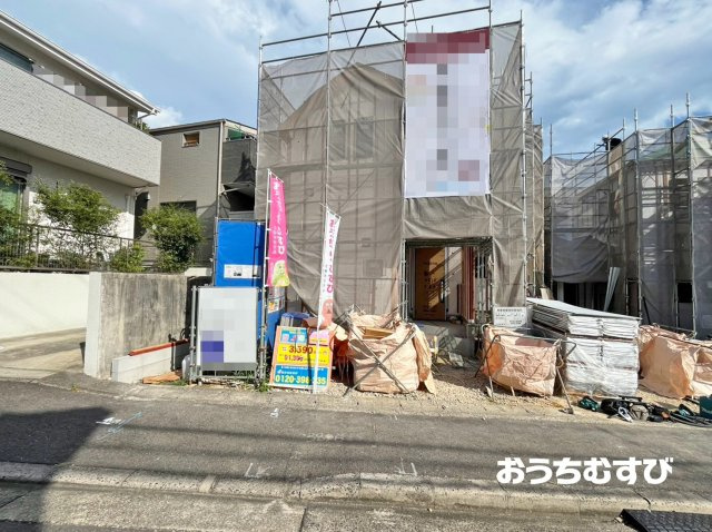 守山区緑ヶ丘 601番（全2棟）の前面道路含む現地写真