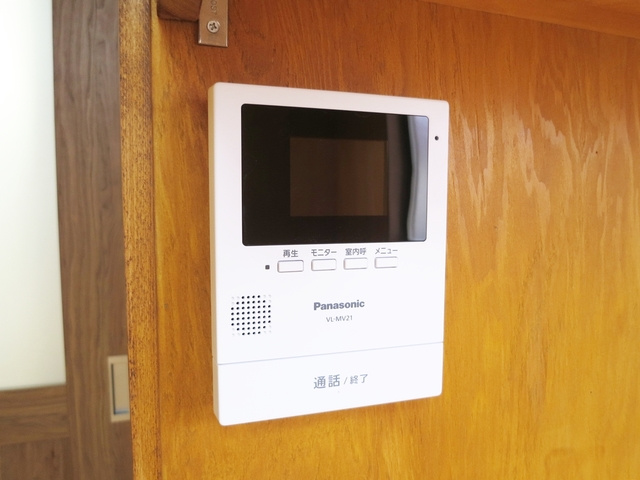 ウッドハウス彩のセキュリティ|TVモニター付きインターホン完備！