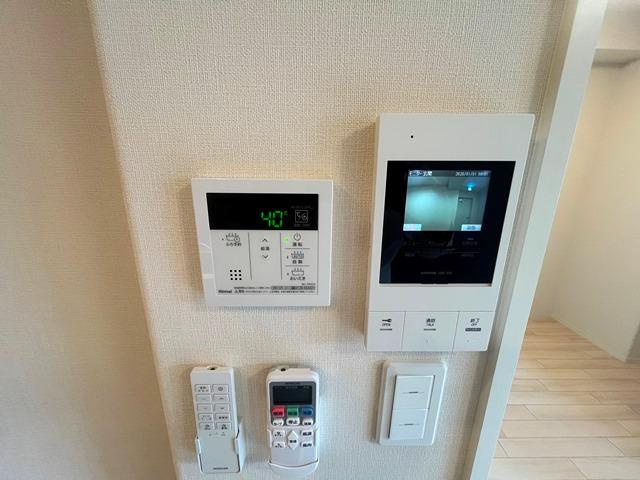 セラヴィ箱崎の内装|カメラ付インターホン