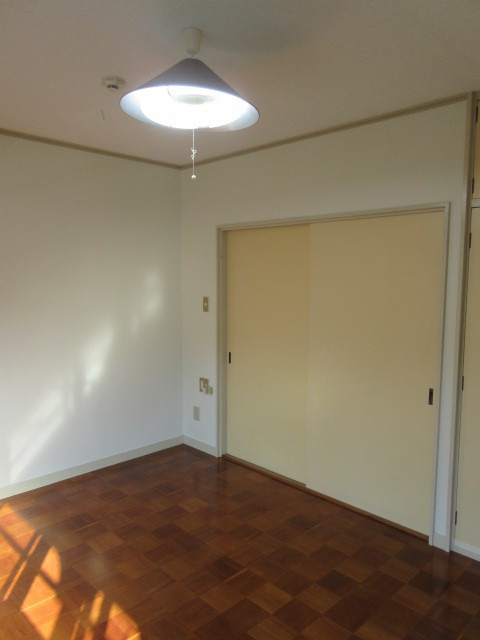 コーポ善福寺の寝室|★収納付きのお部屋★