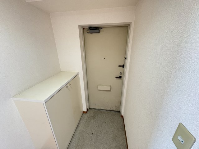 サニーコート鳳南の玄関