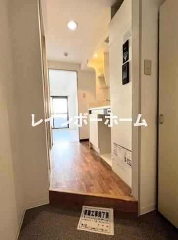 カレッジハイツASAKAIの玄関|※別部屋参考写真