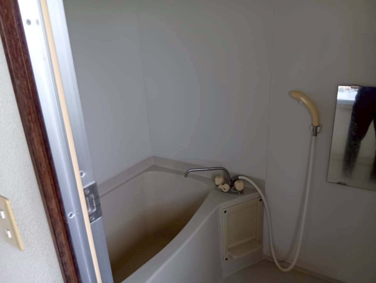 売戸建　小山市下初田の浴室