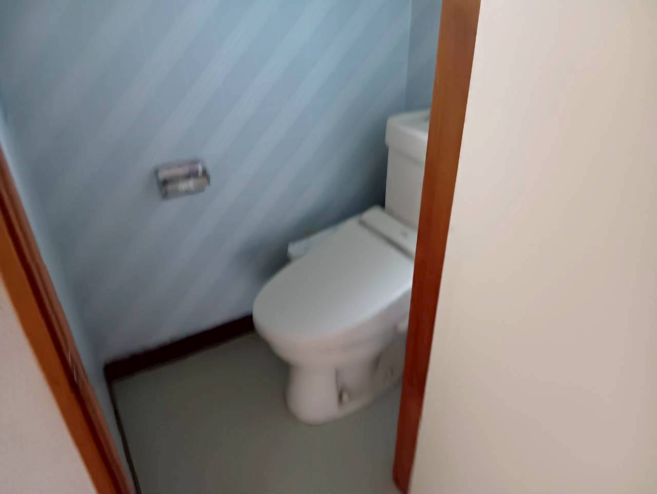 売戸建　小山市下初田のトイレ
