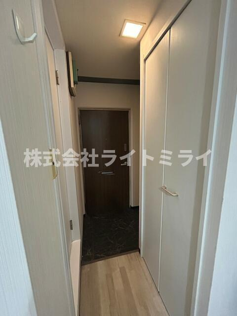 シャルマン文京千駄木の玄関| 