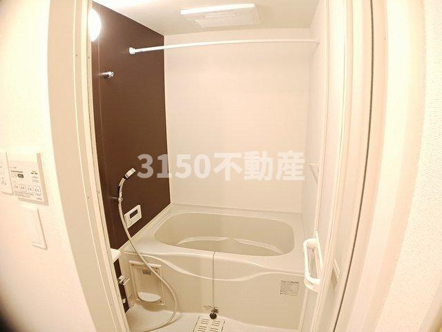 ペッレグリーノⅡの浴室|きれいなお風呂です