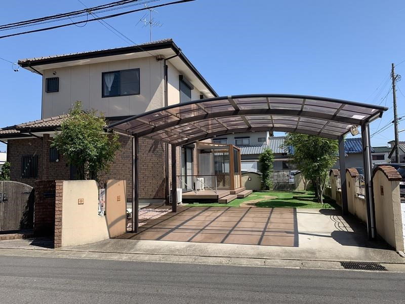 野木森様戸建賃貸住宅の駐車場