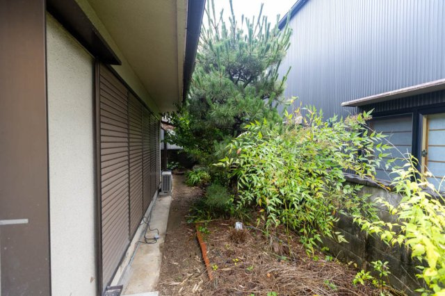 太子町東出　中古戸建の庭