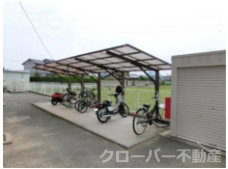 フィネス坂本のその他共用部分|駐輪場