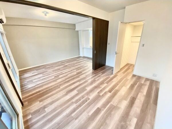 S-RESIDENCE茶屋ヶ坂Eastの内装