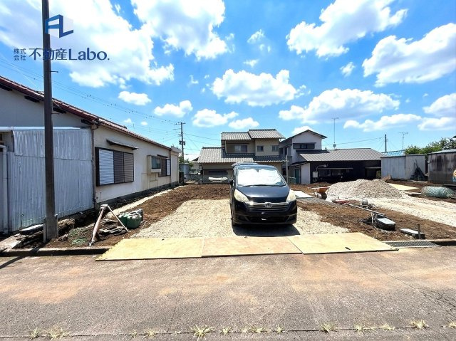 ブルーミングガーデン　沼津市東椎路　全2棟