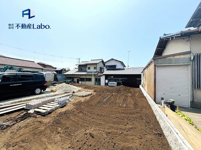 ブルーミングガーデン　沼津市東椎路　全2棟