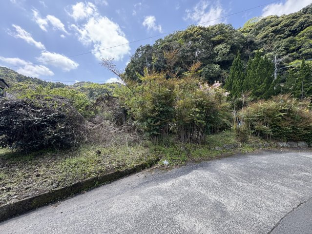 中山町173住宅用地分割案の前面道路含む現地写真