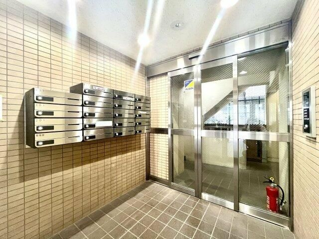 墨田区石原２丁目の賃貸マンションのロビー