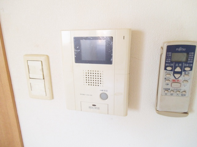 ラフィネジュ赤羽のセキュリティ|安心のTVモニター付きインターホンです！