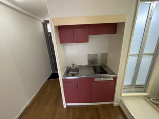 コンパクトなキッチンで掃除もラクラク