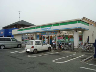ファミリーマートまで240ｍ