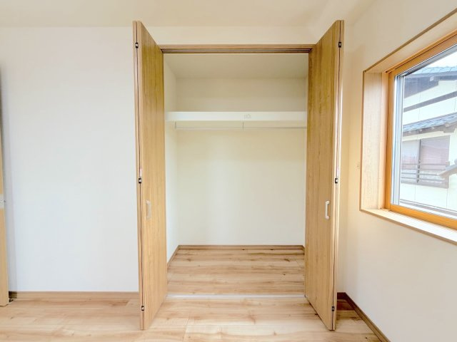 東入部１丁目戸建の収納