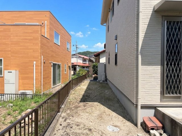東入部１丁目戸建の庭