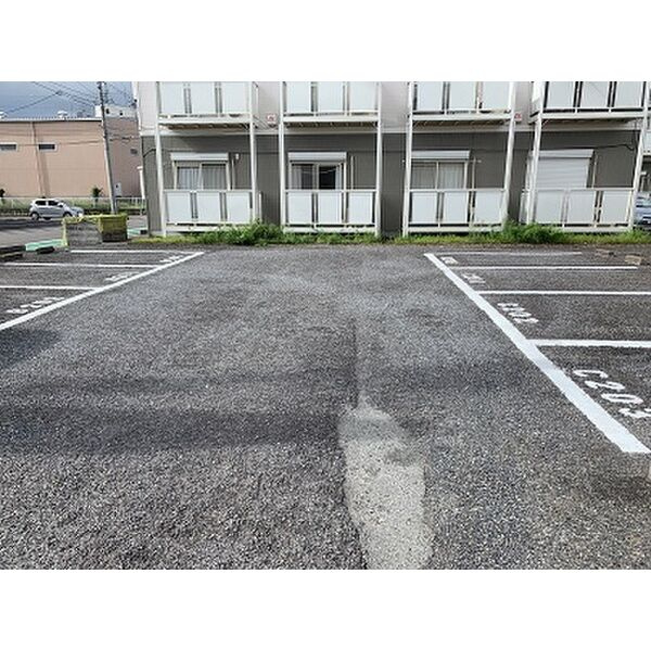 タカヤハイツBの駐車場
