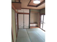 明るい和室です