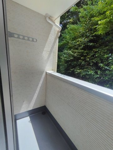 陽当たり良好なバルコニーです