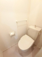 シンプルで使いやすいトイレです