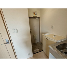 シンプルで使いやすい玄関です