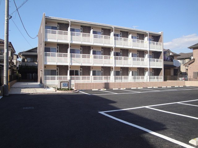 レオネクストモーント　シャインの外観