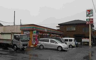 セブンイレブン西川越小室店まで650m