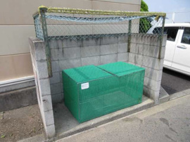 ゴミ捨て場