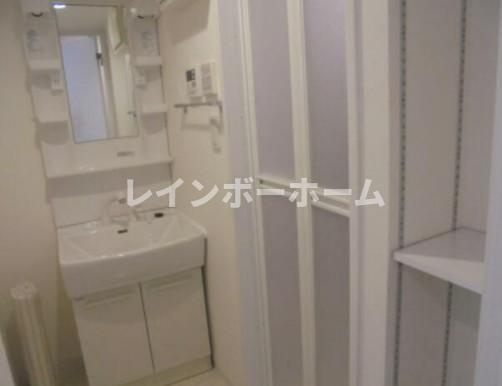 ウィンレックス北小金の洗面所|脱衣スペースもあります