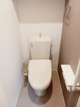 シンプルで使いやすいトイレです