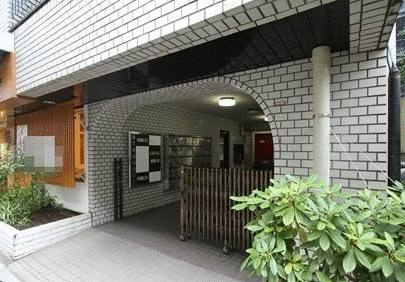 ＧＳハイム御茶ノ水のエントランス| 