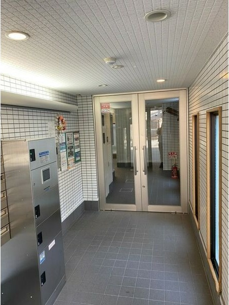 CITY SPIRE上本町のエントランス